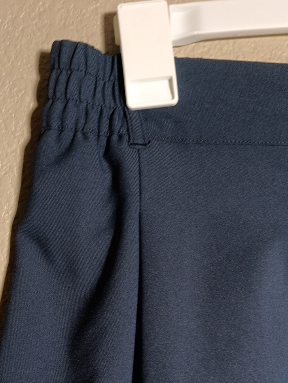 Beyond Yoga Navy Shorts - Picture 6 of 6